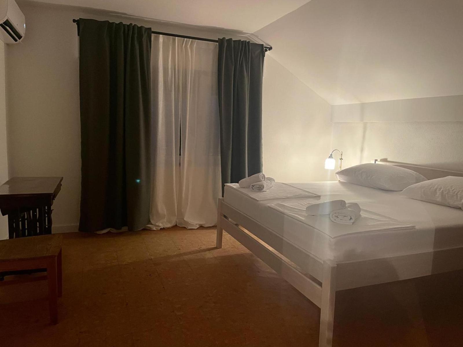 Sea Land 2 Appartement Trogir Buitenkant foto