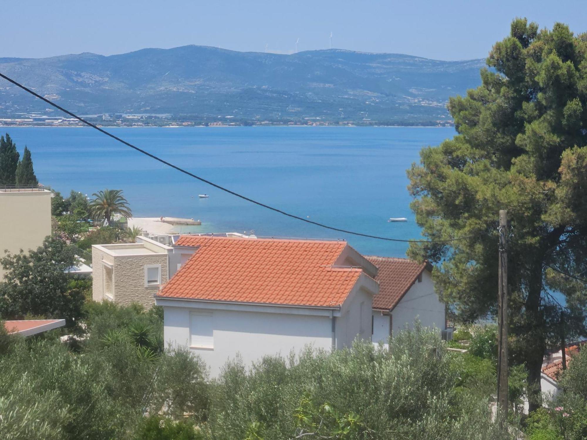 Sea Land 2 Appartement Trogir Buitenkant foto